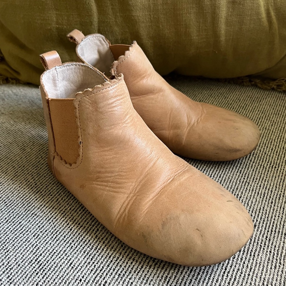 Little Love Bug minimalist Chelsea boots kids 13